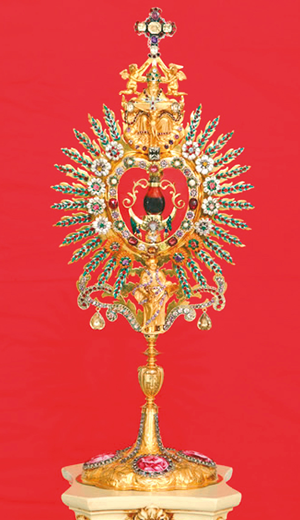Seit 1721 wird die Reliquie des Kostbaren Blutes in einer kostbaren Monstranz der Augsburger Goldschmiedeschule aufbewahrt, die von Gräfin Eleonora Batthyany-Strattman in Auftrag gegeben und der Kirche in Ludbreg geschenkt wurde