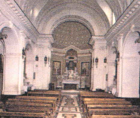 All'interno della chiesa