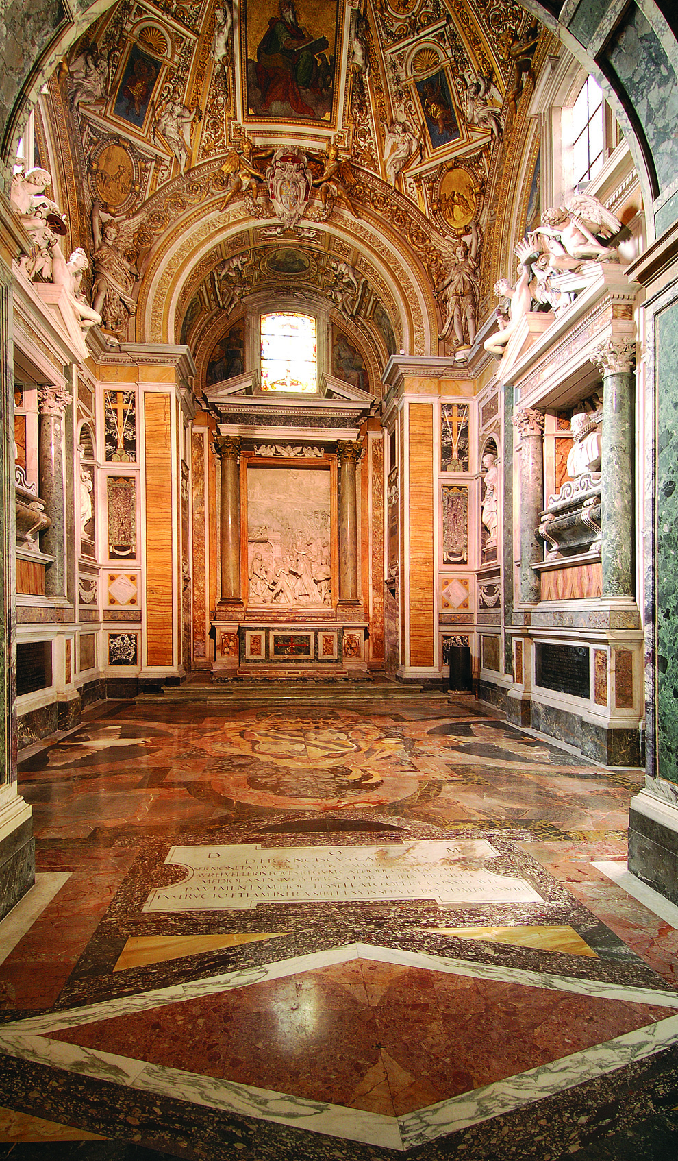 Interno della Chiesa