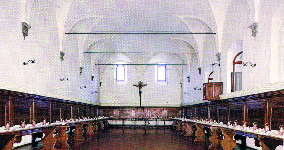 Statua del Sacro Cuore che ha sanguinato e pianto
